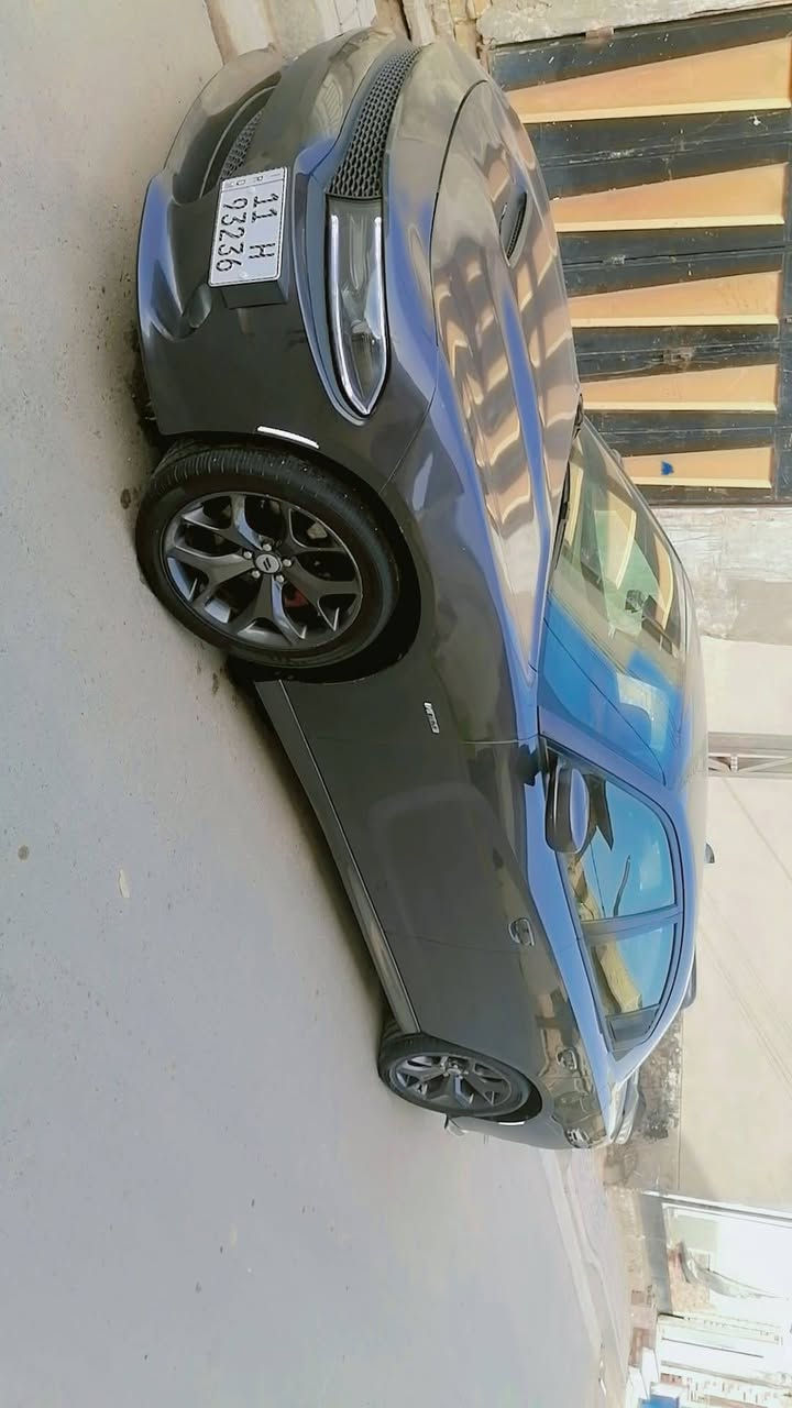 السلام عليكم
جارجر 2019  RT
مكينة 5700 v8

ماشية 55mi
رقم بغداد   حره
مواصفات الارتي معروفة :
بصمة
كير طيارة
شاشة جبيرة
قطعتين تبريد
كامرة دوارة
دكمه سبورت+سوبر تراك
شفتات ستيرن
هيتر مري
كروس سرعه
كشنات جلد مدوشم
سستم سماعات الباين
كشن سايق كهربائي
حساس خلفي
سبايدر خلفي بلادي
كزوز بلاد ما ملعوب بي
ويل  قياس 20 
السيارة ع وضع الشركة ستوك اي تعديل او تزويد ع المكينه ماكو
السعر 190
مكان الدوانية 
‏‭***********
