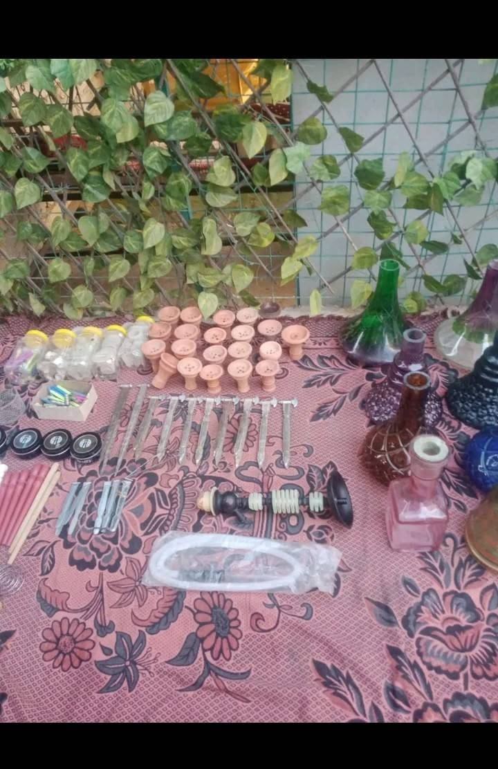 اغراض محل نراكيل للبيع 100 الف وبيهم مجال للاستفسار اتصل على ***********صلاح الدين تكريت
