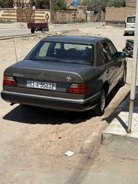 مارسيدس موديل ٩٠  قواعد.  سليمات  بسمي تحويل ثاني يوم   تبريد شغال   خ...
