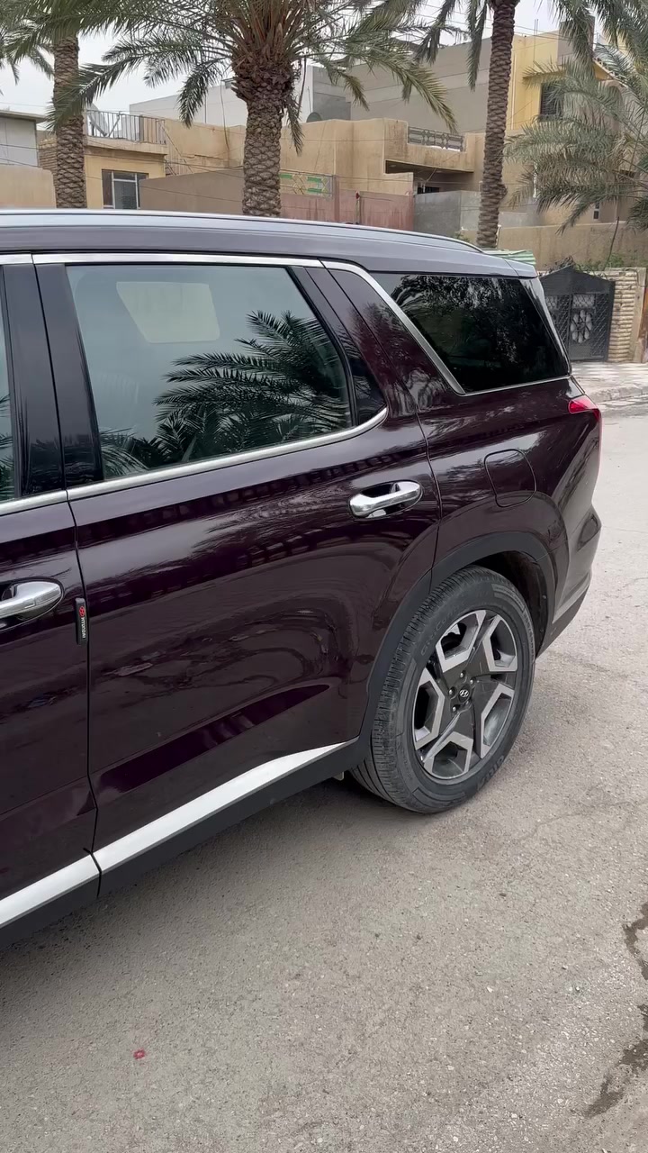 السلام عليكم             هونداي بلسايد موديل 23 وارد امريكي كلين تايتل مكفوله كفاله عامه             فول مواصفات         
المسافه المقطوعه     22 الف ميل.                                    
 سقف بانوراما فتحتين                     
شاشه متصله + داتا  شو
5 كاميرات 360 درجه  
كاميرا مع الاشاره
تشغيل عن بعد  
صندوق كهرباء
 رادار امامي خلفي وجانبي            
حساسات امام وخلفي   
تحديد مسار                     
قيادة ذاتية  
كشنات كهرباء تبريد وتدفئة
 مقود تدفئة تبريد  
خزن ميمري  
5 وضعيات قياده      
وبعد بيها مواصفات  
السعر 335 $       
للاستعلام ***********
