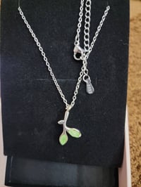 مدالية وزنجيل • مختوم • امزون