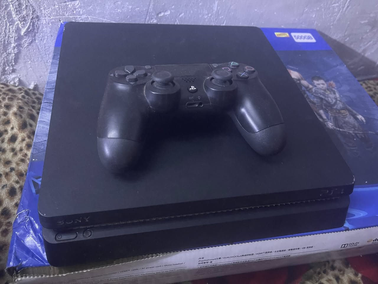 بلي فور للبيع  كامل ملاحقا مع ثلاث اقرص  السعر ٢٢٠مكان بغداد الكرخ قرب مطار المثنى (وشاش)


**إذا كنت صاحب هذا الإعلان وتريد حذفه لأي سبب، رجاءا أرسل رسالة إلى الدعم الفني**