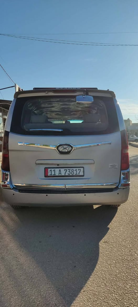 السلام عليكم.
ستاركس 2009 مفتوح و محوره مسكر سبعه سبلاين.  كير عادي 
مكينه وكير وحداديه وتخم تاير وتبريد شغال.  سياره جاهزه ع اخير مكاني نجف ناحيه القادسيه مكلف بنشر 
رقم راعيه ***********
