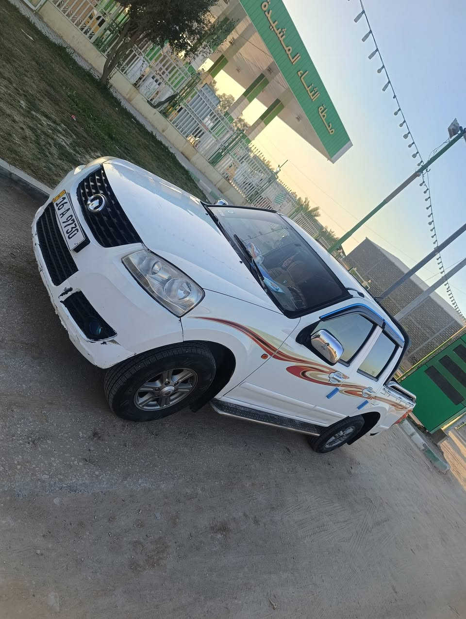 سلام عليكم للبيع بيكم كريتويل  2013 مكفوله كفاله عامه كير ومكينه عل شرط تخم تاير تبريد ثلج حداديه جديده كهربايات كله شغاله  مكان نجف للستفسار  ***********
