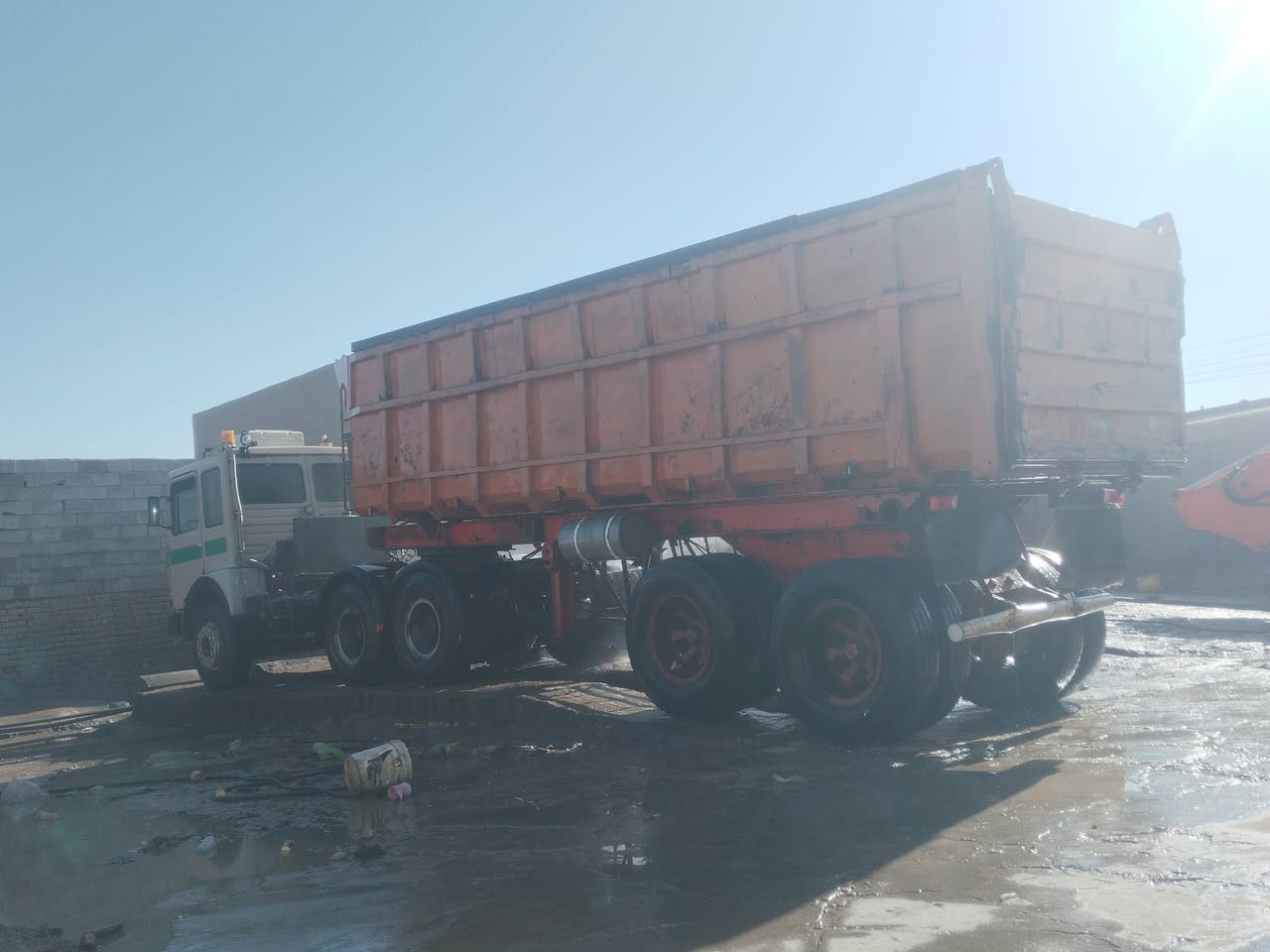 السلام عليكم شباب سياره البيع مان سكس محدثه الفين وثنين مكينه وكبر ومجموعه عربانه ثلاثين متر رقم ميسان سياه مكفوله كفاله عامه***********
