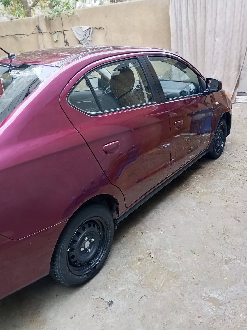 سلام عليكم عندي ميراج  وارد مريكي موديل 2024 ***********
