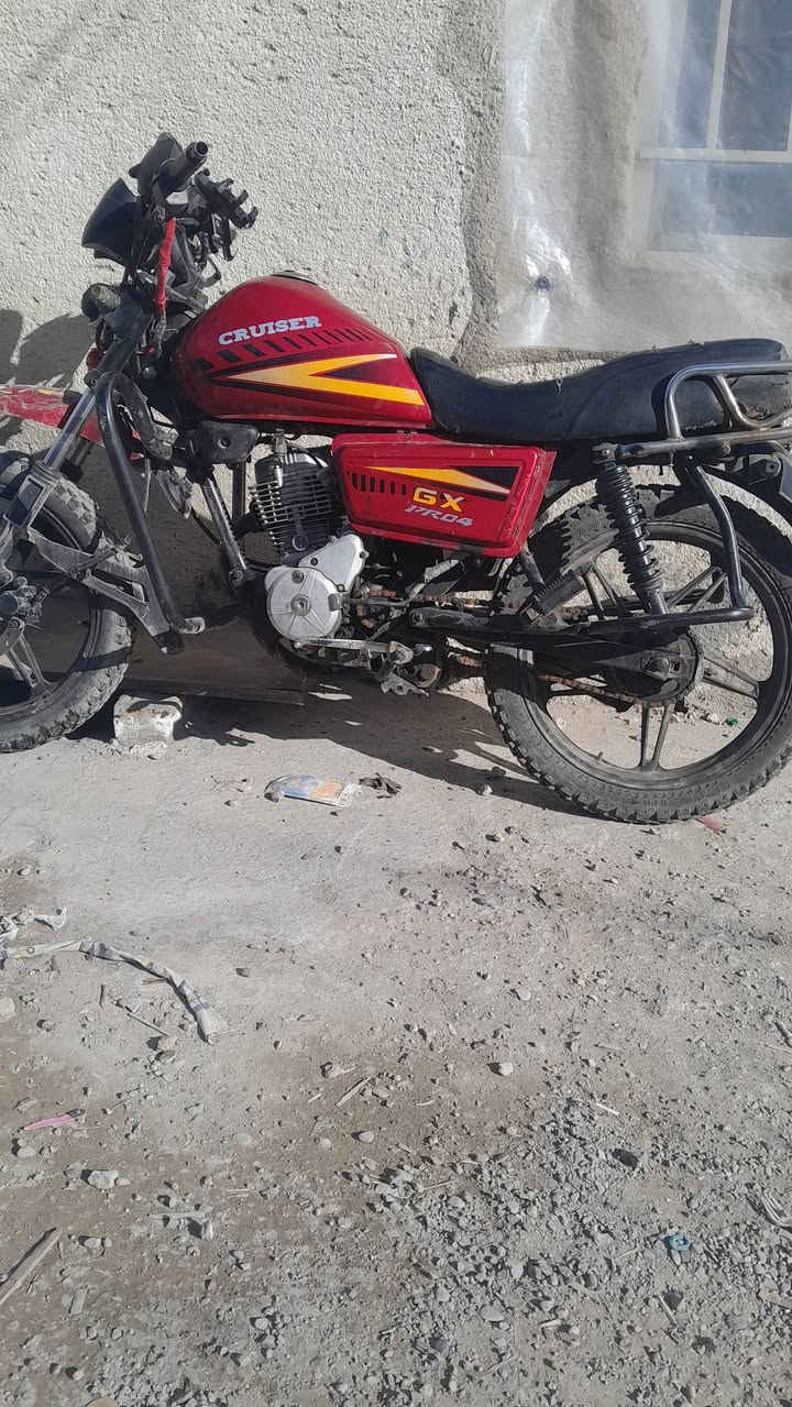 سلام عليكم شباب دايوان جبال ليوم طلعت من تجفيت بعدهة عل سحك دراجة خير من الله اني جنت اشتغل بيهة سعر ٣٥٠ لمكان بغداد حي القاهرة قرب جوازات صليخ بيهة تلحيضات من تجي افهمك عليهن ***********٠ ابو ران
