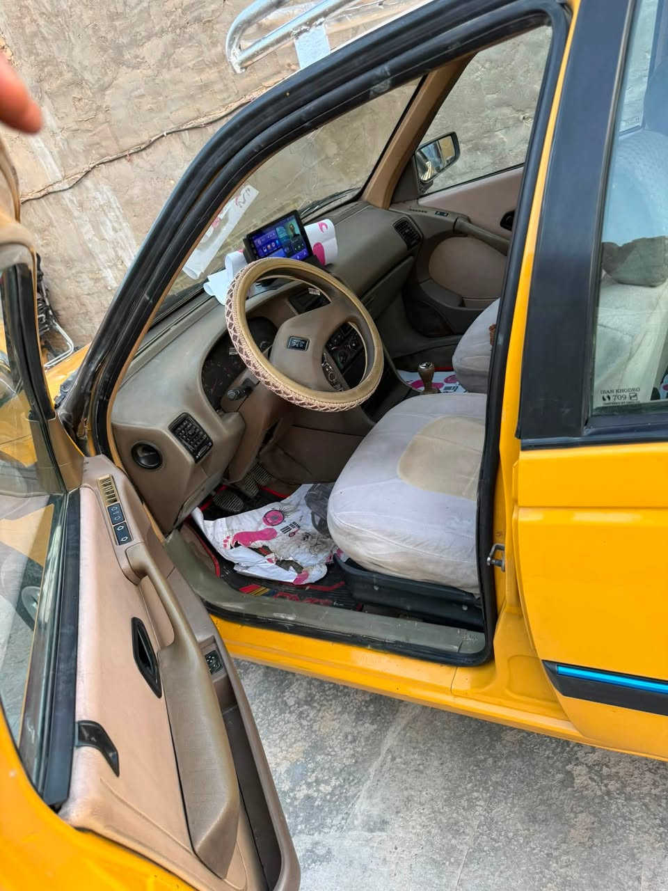 سلام عليكم بيجو 405تحويل مباشر كير مكينه مكفولات تبريد ثلج كهربايات كله شغاله سنتر لك شغال الجام كله يشتغل تخم تاير جديد صدر امامي خلفي جديد خياس كله معمر قطره خياس ماكو شاشه اصليه اندرويد دوشمه جديده مطلوبه ٥ورقات هيئه وغرامات تريد اصفرلك تريد تكطعهن من سعرها رايده ب٢٢ مكاني بغداد المدائن***********
