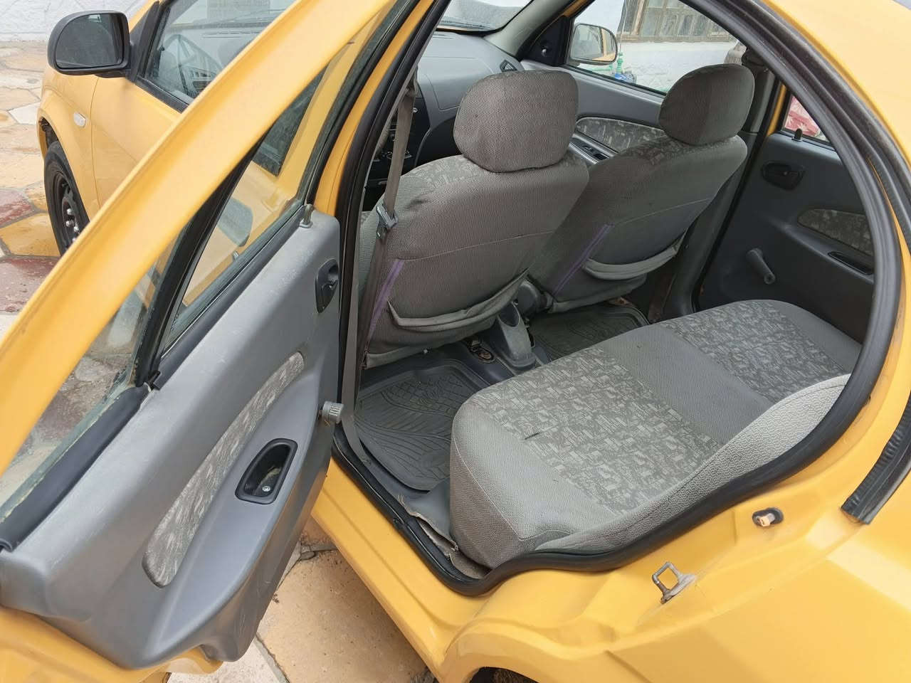 السلام عليكم طيبه للبيع ٢٠١٥ رقم انكليزي دولي سنوية لل٣٠ السعر اتصل عل رقم وبيك خير وتدلل المكان ديوانية مركز 
***********
ملاحظة رجائن بعد ال٩ بليل لا تتصل
