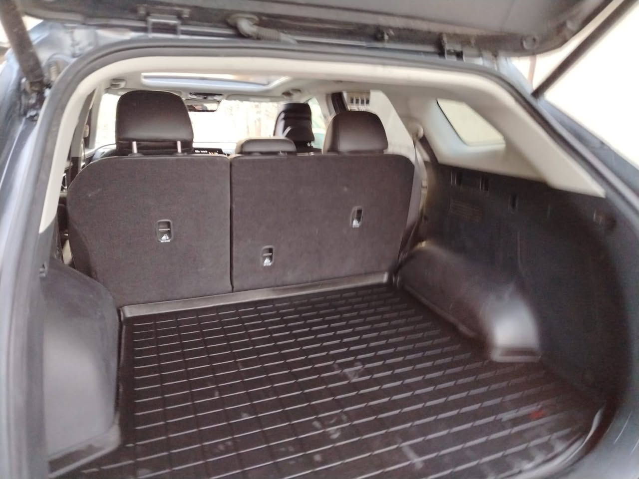 سبورتج 2024 sx برستيج فول مواصفات1 /1 ماشيه ١٩ الف بدون ارباك فقط كشنات وبرده طاكات
السعر ١٦٥٠٠ $
***********
