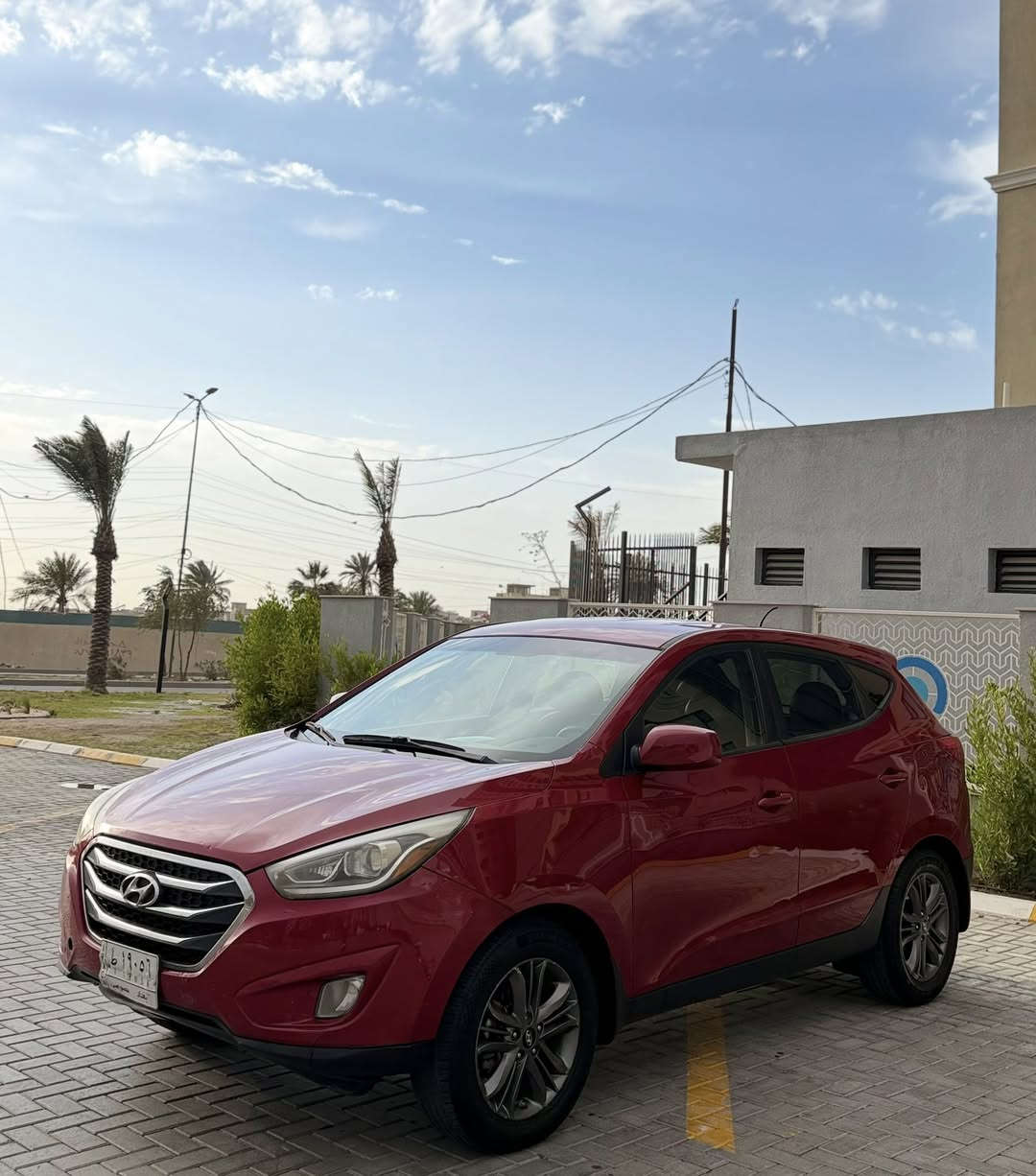 سلام عليكم

هونداي توسان 2015 محرك 2000
وارد امريكي 

السيارة كلين حادثهة بس طلع بيها كلير بالجاملغ الخلفي و بيها تكحيلات بسيطة 
صور الحادث مرفقة 

مواصفات
تدفئة بالكشنات ،بلوتوث ، زينون ، جلد ، تحكمات استيرن 
تثبيت سرعة ، وباقي المواصفات العادية ، ماشية 126

السيارة حلوة و جاهزة ومناقصها ايشي 

رقم بغداد بأسمي 

السعر 137 
مكاني بغداد حي الجهاد قرب مجمع النسيم 

للأستفسار


**إذا كنت صاحب هذا الإعلان وتريد حذفه لأي سبب، رجاءا أرسل رسالة إلى الدعم الفني**