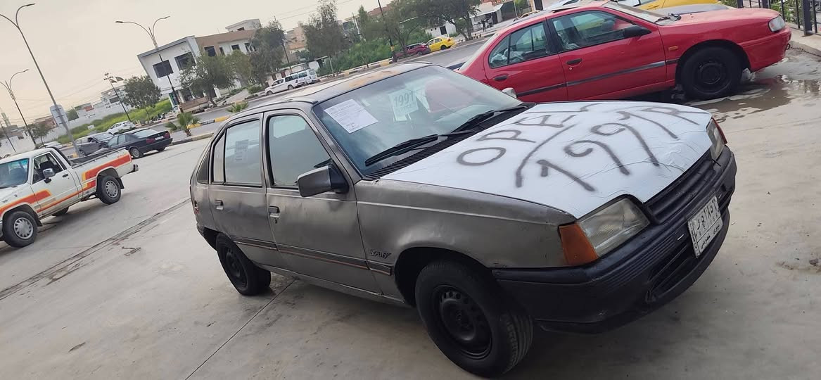 كاديت موديل 1991
حجم 16 
رقم الماني 
محرك بداية صرف 
بيع او مراوس شعندك نزل
السعر 18 وبيهامجال
***********
***********
