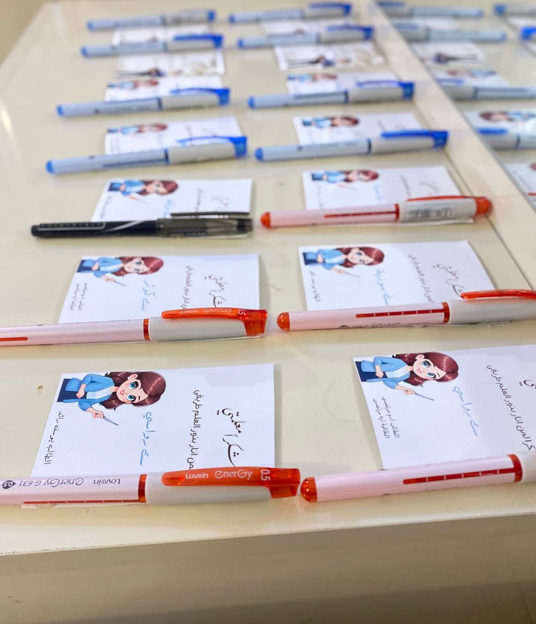 توزيعات عيد المعلم حسب الطلب

#عيدالمعلم 

#توزيعات 

#اكسبلورexplore 

#متابعين 

#بغداد_بصرة_موصل_كربلاء_اربيل_نجف_الكوت_السماوة_تكريت_ديالى_حلة_نجًف_الانبار_ديوانية


**إذا كنت صاحب هذا الإعلان وتريد حذفه لأي سبب، رجاءا أرسل رسالة إلى الدعم الفني**