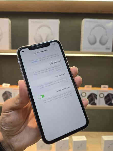 💜Iphone 11💜
ضد الماي مو مفتوح 🔓 وسعر بلاش 
سعر فقط 219 الف 😍
نموذج M امريكي 😃 
نظافة 100% ولا شخط شرط كا مفكوك 
ذاكرة 64 💪
بطارية 90% شرط مو معلى او مبدل الحهاز استعمال قليل جدا جدا مال طفل 👶
اكييد كلشي بالجهاز شغال وظمان 
سعر بلاش 
فقط 219 الف 😍 
واتساب ***********
#هفالان_موبايل
#iphone_11
