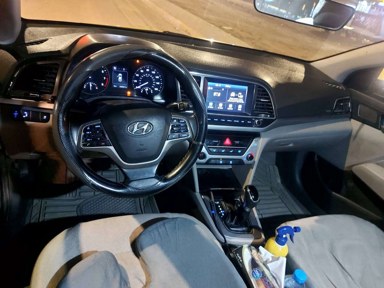 النتره موديل 18 محرك 2000 بسمي مكانها كربلاء وارد امريكي الحادث مرفق
مرفقع معه الصور سعرها 115  للتواصل هاذه رقمي *********** ترهم امراوس ابيت حتلو انطي فرق مو اشكال
