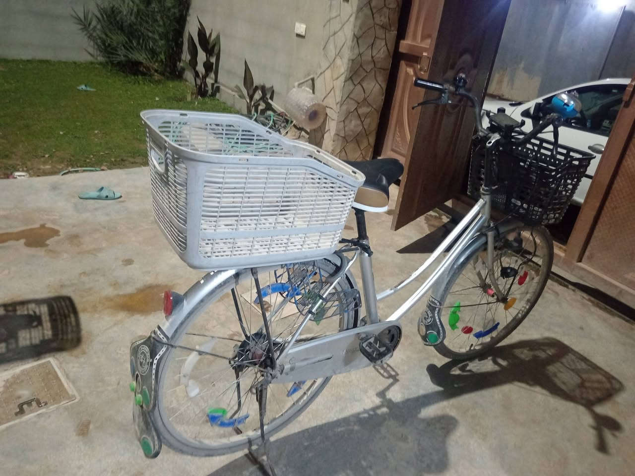 سلام عليكم اخوان البايسكل للبيع السعر75 وبي مجال لشراي ***********
