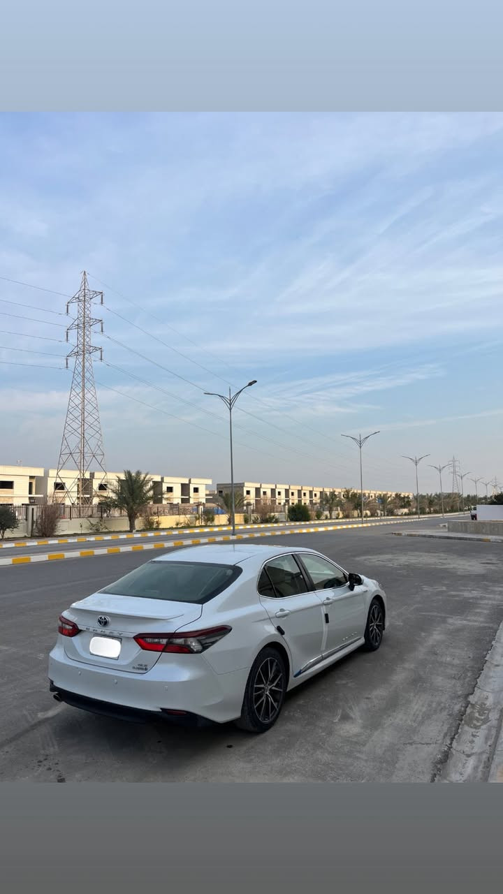 كامري  GLE( فـول 1/1 كــامـل ) 2024 -
‏‎** وارد وكالة عبداللطيف جميل ( سعودي ) -
‏‎الـلـون :ابيض لؤلؤي صدفـي - داخـلـي : بيج
‏‎مكفـوله من الصبغ والحادث
الـرقم بغداد بسمي زيرو مالك 1 
تحويل ثاني يوم 
عدد بصمات 2
‏‎الـمـكـيـنـه و الـجـيـر : وكـالـه ✅
‏‎الـمـحـركـات : وكـالـه ✅
‏‎شـواصـي و إيـربـاقـات : وكـالـه ✅
‏‎( الـمـمـشـى :104كم  الف )
🛑يوجد ملاحظه تعديل باب السايق جزء بسيط شبر
وخدوش لاتذكر تواصل واتس اب سونار مرفق ب المنشور
……………………………………………………
‏‎ ✅ مواصفات السيارة :
‏‎مكينة 4 سلندر 2.5
‏‎قير 8 نمر
‏‎فتحه سقف .
‏‎دخول ذكي.
‏‎كاميرا خلفية.
‏‎ليد نهاري.
‏‎انوار ليد عالي واطي.
‏‎اضاءة ليد داخليه .
‏‎ستاره خلفية كهربائية.
‏‎شاشه تدعم ابل كاربلاي.
‏‎اوامر صوتية + بلوتوث.
‏‎كشافات ضباب.
‏‎حساسات اماميه وخلفيه.
‏‎كرسي السائق كهرباء.
‏‎زجاج كهرباء.
‏‎مقود مكسو بالجلد
‏‎مثبت سرعه.
3 وضعيات قياده ( عادي ، ايكو ، سبورت ) .
‏‎مرايات طي كهربائي
‏‎نظام سنتر لوك.
‏‎نظام EV.
‏‎اوتو هولد و بريك الكتروني .
‏‎شاحن لاسلكي.
‏‎منافذ USB.
‏‎حساسات كفرات .
‏‎مرايا داخليه بميزه التعتيم اوتو .
‏‎جنوط مقاس 18 إنش .
‏‎وغيرها من المواصفات المغروفه لهذه الفئه 
____________
السعر227 مجال شي بسيط 
*مـكان السيـاره تكريت 

***********
