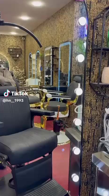 ارقى تجهيزات الحلاقة متوفرة 
توصيل جميع محافظات العراق 
يوجد لدينا اقساط شهريه 
@إشارة


**إذا كنت صاحب هذا الإعلان وتريد حذفه لأي سبب، رجاءا أرسل رسالة إلى الدعم الفني**