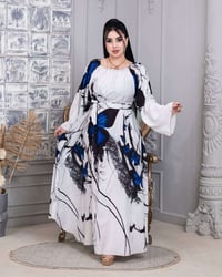 دشداشة كلوش ٣م • كشمير • فري سايز ١١٠ كيلو