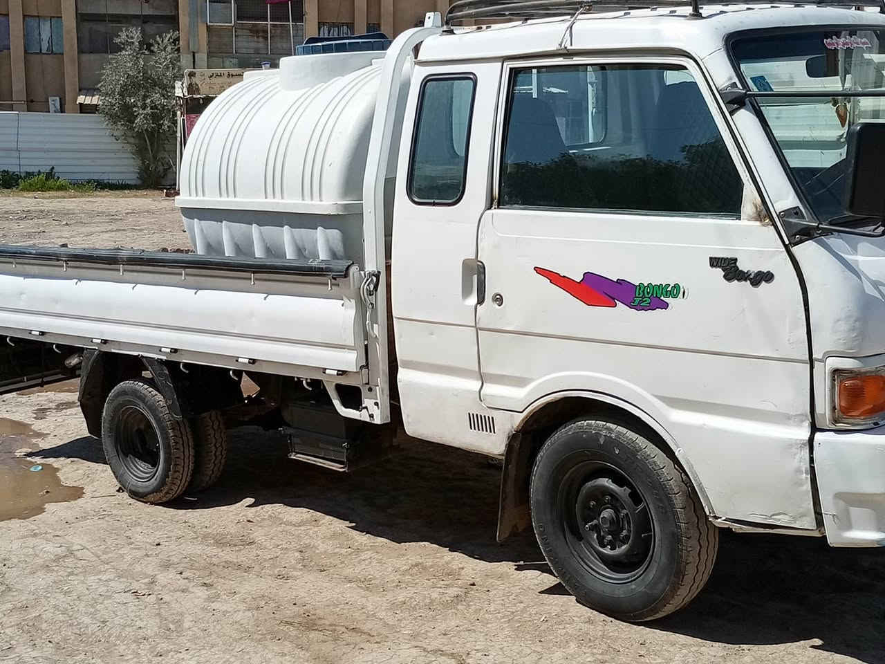 سلام عليكم اخوان كيا بنكو موديل 97 مكان السياره بغداد ابو غريب السياره جاهز ه محرك الصرف والتبخير صدر جديد امامي خلفي االسنويه31 رقم الهاتف *********** ال***********
