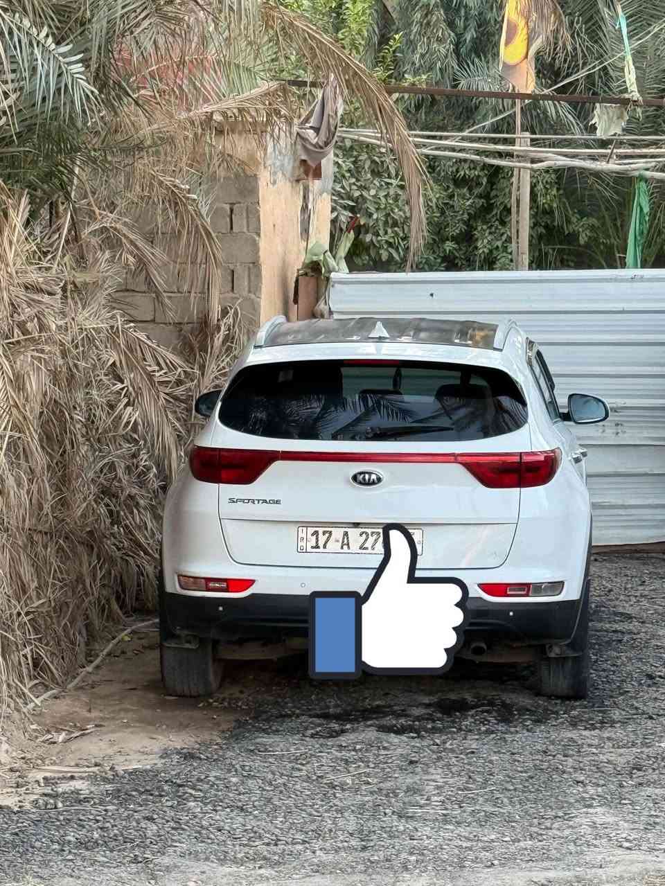 سلام عليكم 
اسبورتج موديل ٢٠١٧ امريكيه چاملغ امامي بس مرشوشه صفح جاهزه بسمي مشروع وطني 
السعر ١٣٠ بيه مجال بصيط واذاعندك امراوس عاد ي حسب القناعه***********
