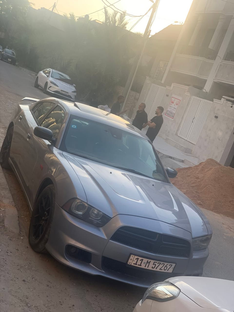السلام عليكم
جارجر rt max 2013 خليجي بيها شبر بالجاملغ فقط الباقي كفالة فول مواصفات 

رقم بغداد الدولي رادار امامي وجانبي

فتحه شفتات كشتات خزن ميموري 

كلاصات حار وبارد  ستيرن كهرباء ودواسات كهرباء عينة 300 

دبات ht ريمونت السعر ١٥٥ وبيها مجال  *********** للبيع والمراوس
