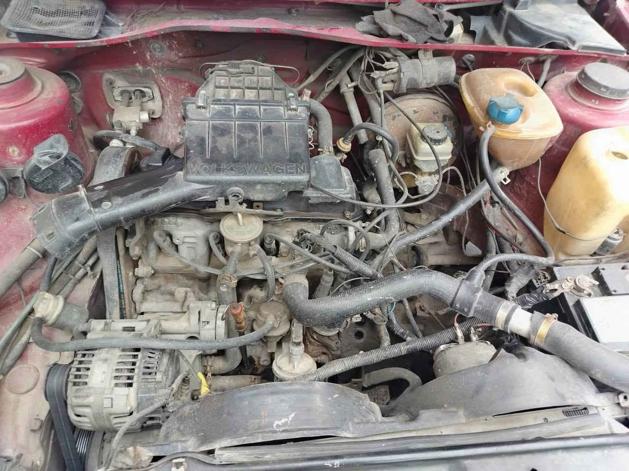 سيارة كولف للبيع كير توماتيك موديل 1989 بلا صبغ سنوية إلى نهاية 2028
بيها تبريد كاربون بنازين بيها السعر 33تواصل خاص وتساب اتصال***********
