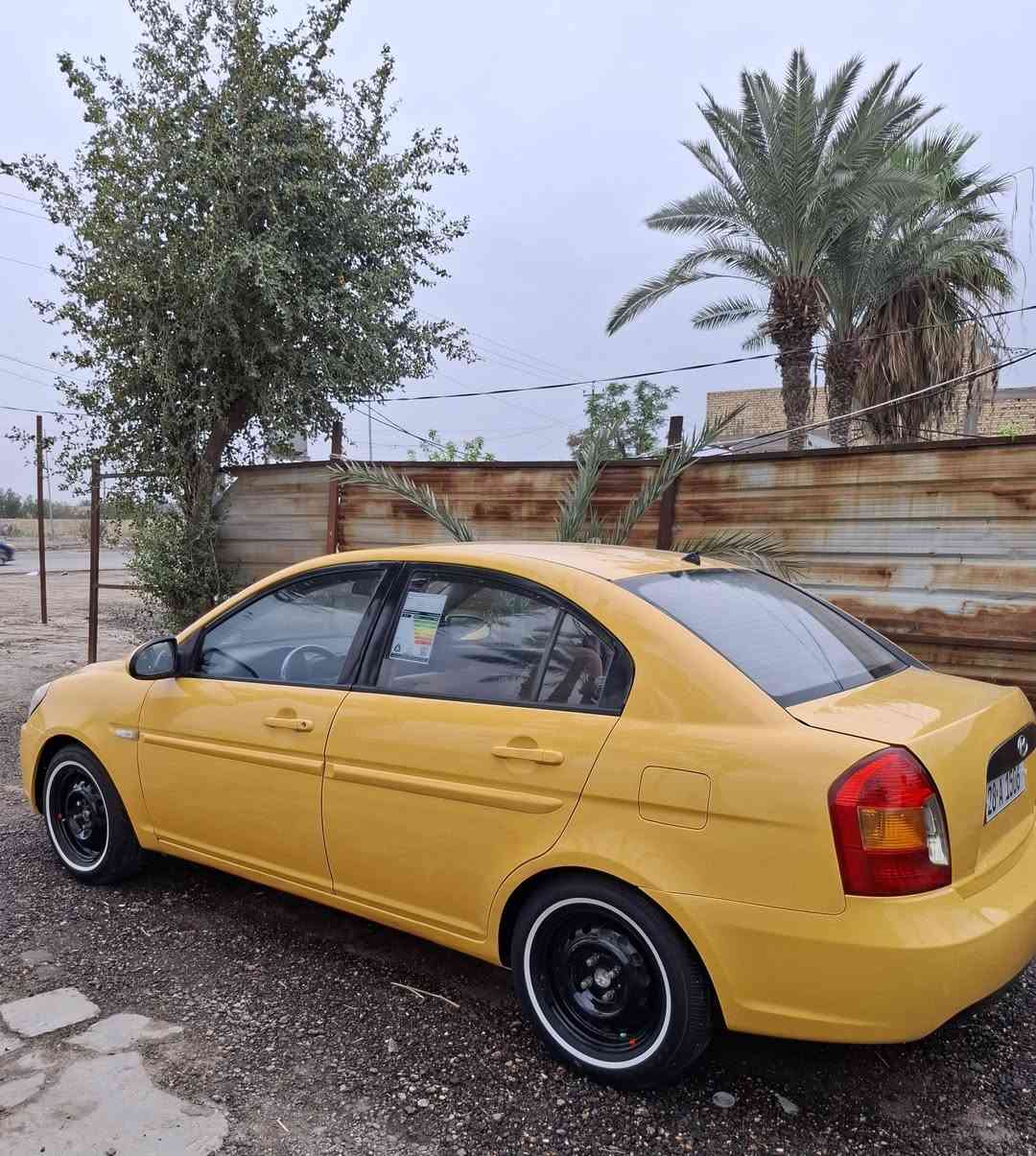 السلام عليكم هونداي اكسنت للبيع موديل 2007 مكفوله 
مكينه وكير وحداديه وتخم تاير كله جديد سياره جاهزه 
(1600) خليجي داخل بيجي رقم النجف جديد بسمي 
مكان السياره الديوانيه السعر(  78 )$ وبيها مجال 
الرقم الموبايل ***********///***********
