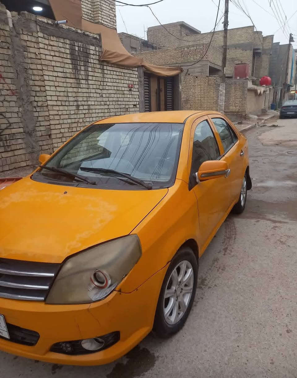 السلام عليكم جيلي ام كي 13
ماشيه 70
تخم تاير
باتري جديد
كلتش جديد
تبريد شغال
سيارة عوزها مشط ستيرن
ملاحظة دشبول مفطر 
السعر 35 وبي مجال على الرقم ادناه ***********
العنوان : بغداد الرئاسة مال عبيدي
