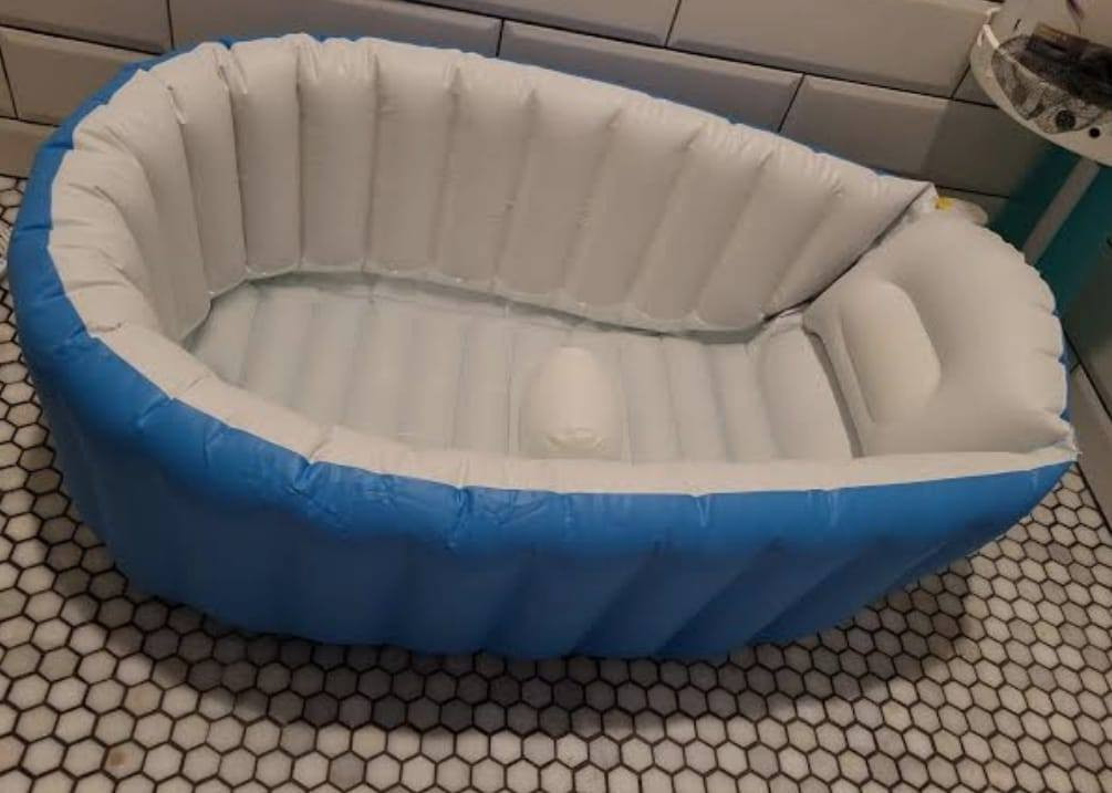 حوض استحمام الأطفال
نفخ
يجي ويا منفاخ
الطول تقريبا 100
العرض 65
بي بل وسط قاعدة تثبت الطفل
يناسب لحد عمر 4 سنوات
سعر 25 ألف مع التوصيل مجاني


**إذا كنت صاحب هذا الإعلان وتريد حذفه لأي سبب، رجاءا أرسل رسالة إلى الدعم الفني**