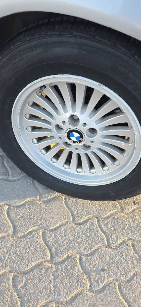 السلام عليكم
عندي ويل كب صقر حجم 16 مثل ما موضح بالصور
 ورايد ويل خليه حجم 15 بيع او مراوس بالعندي. مكاني بصرة


**إذا كنت صاحب هذا الإعلان وتريد حذفه لأي سبب، رجاءا أرسل رسالة إلى الدعم الفني**