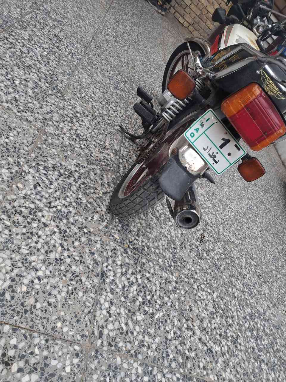 سلام عليكم عندي دراجه إيراني سيفان 5 كير مديل ٢٠٢٣ دراجه كامله سعر ٤٠٠ مكاني بغداد مدينه الصدر شراي يتصل  ***********
