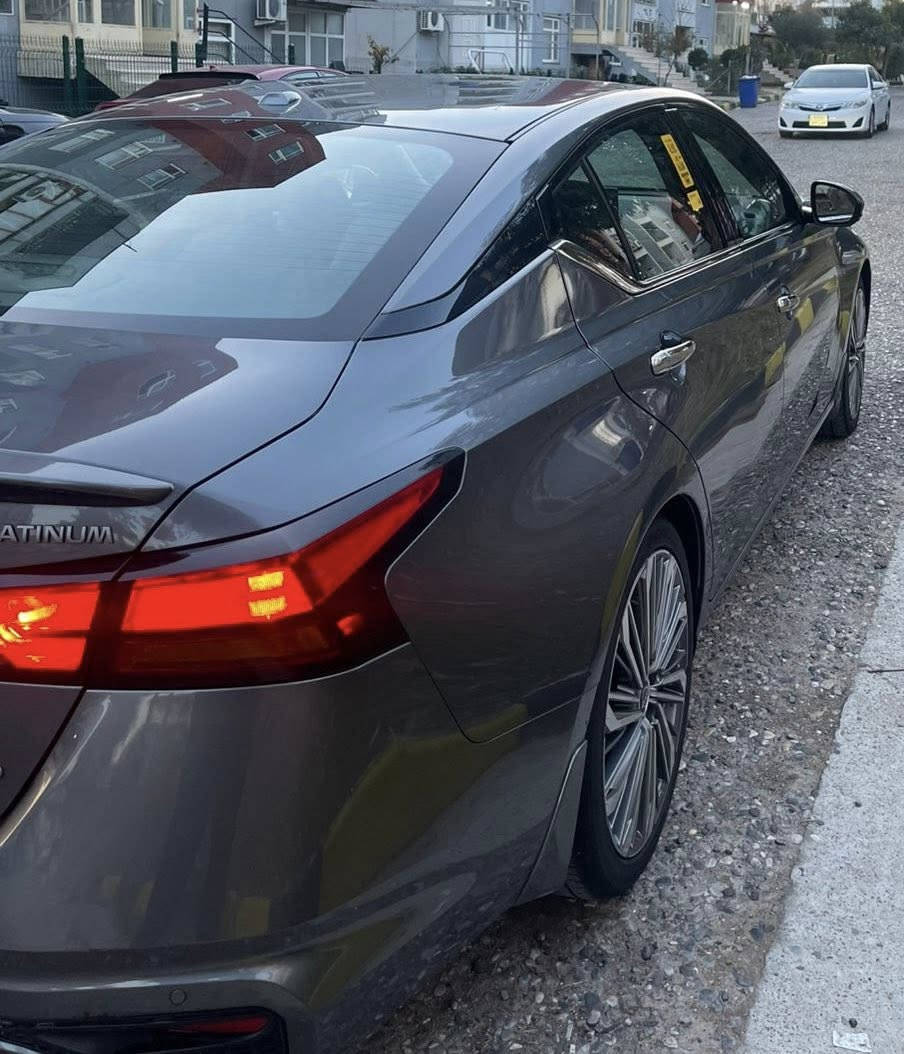 نيسان التيما بلاتينيوم platinum اعلى مواصفات
موديل : 2024
السعر :205 وبي مجال 
ضرر فقط جاملغ
حجم المحرك : 2.5L ( 4,سلندر )
المواصفات : بلاتينيوم platinum
‏‎بصمة ابواب
‏‎بصمة تشغيل
تشغيل عن بعد : Remote Start
‏‎شاشة كبيرة
كاميرا 360 محيطية
هاند بريك بصمة
اوتو ستارت : Auto Stard
سلايت
رادار امامي (تحديد مسار)
‏‎رادار جانبي (نقاط عمياء)
‏‎رادار خلفي (التحذير من الاصطدام)
فرملة طوارئ أوتوماتيك – Automatic Emergency Braking
 ‏‎
‏‎حساسات خلفي
نظام : Eco
نظام : Normal
نظام : Sport
تحكم ستيرن
كشنات كهربائي
كشنات جلد
تدفئة كشنات
تبريد لمس
لايتات ليد وعدسة زينون
بكلايتات LED
ويل 19 كروم مختوم 
نظام خرائط GPS
نظام بوصله
شاحن لاسلكي (واير لس)

Apple CarPlay & Android Auto

Heated Steering Whee— ستيرن تدفأة
مقاعد أمامية مدفأة – Heated Front Seats
مقعد السائق  والنفر كهرباء – Power Driver 
Seat
نظام صوت Bose (9 سماعات) – Bose Audio (9 Speakers)

وبعد هواية مواصفات …

كفالة شواصي ولغود
‏‎تفاصيل اكثر الاتصال

***********
