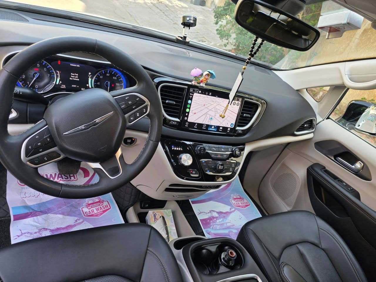 🚨 للبيع | كرايسلر باسفيكا 2024 🔥
📍 الموقع: بغداد -الاعظميه 
✨ المواصفات:
🔹 تشغيل بصمة + تشغيل عن بعد
🔹 كشنات كهرباء 
🔹 بيبان كهرباء + الجنطة كهرباء
🔹 شاشة + كاميرا خلفية
🔹 إنارة LED أمامية + بك لايت LED
🔹 داخل جلد فخم
🔹 رادار أمامي + نظام تحديد المسار
✅ الضرر موضح بالصور  بدون ايرباك 
 حادث دعاميه وخشم الجاملغ فقط
 المحرك سليم بالكامل
📏 ماشية: /21 ألف 

💰 السعر: 265 ورقة 🔥🔥

📞 للاستفسار: 
***********
