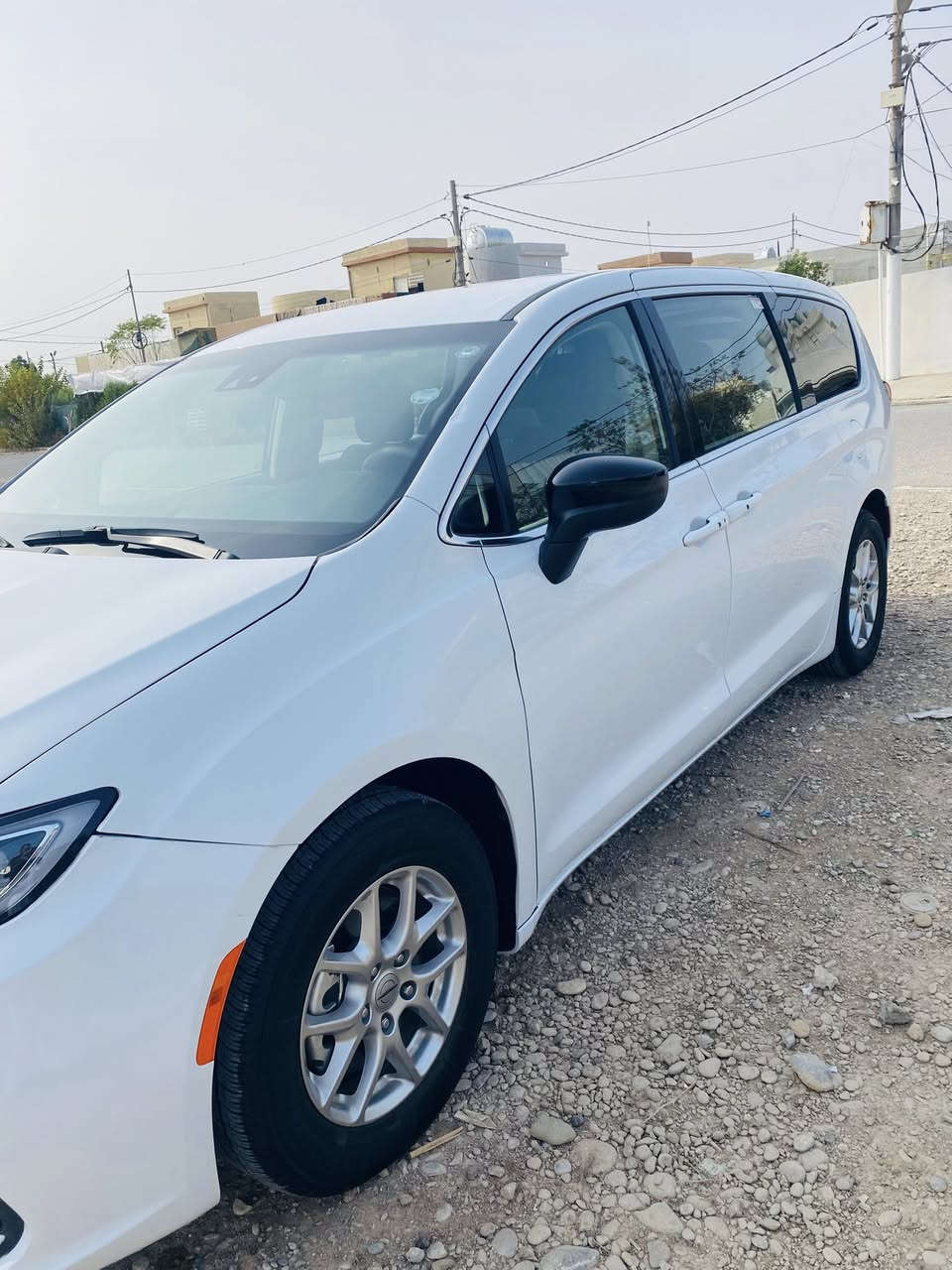 فيوجر موديل 24 رقم اربيل اجره اجره اجره
اربع قطع صبغ حادث خفيف 
ماشيه 40 الف ميل
كشن مخمل 
بصمه تشغيل
أبواب كهرباء اربع بصمات 
صندوق كهرباء
تحكمات استيرن
باقي التفاصيل موجوده بالصور
صور الضرر داخل الصور مع رقم الشاصي
السعر 205 وبيه مجال 
بيع فقط بدون مراوس 
اتصل *********** 
غير متواجد ع الفيس
