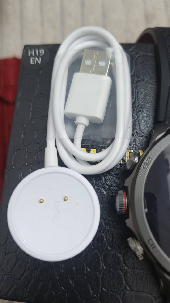 السلام عليكم ساعة ماركه H19 كاميره سيم كارت رام 6 ذاكره 128  كامل ملحقاتهه العنوان بغداد الاعظمية  السعر 110 الف ***********
