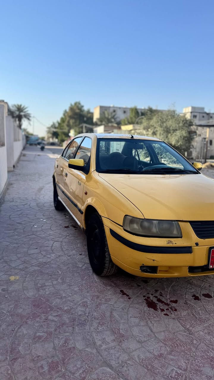 السلام عليكم 
سمند للبيع موديل 10السياره بلاديه لاصبغ ولا ضربه 
مصفره هيئه وغرمات ورقم دولي 
كير محرك حداديه بجيس السياره مامشتغله تكسي باسمي ثاني يوم تحويل سياره خير من الله 
العنوان بغداد دوره الصحه 
رقم ***********

السعر 30$وبيها مجال
