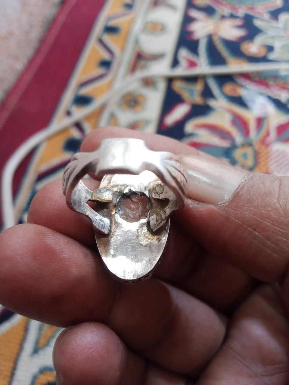 السلام عليكم محبس طش الرمل للبيع او مراوس بمحبس فيروزج مكاني بغداد سبع اقصور سعر ب45 اومراوس ***********
