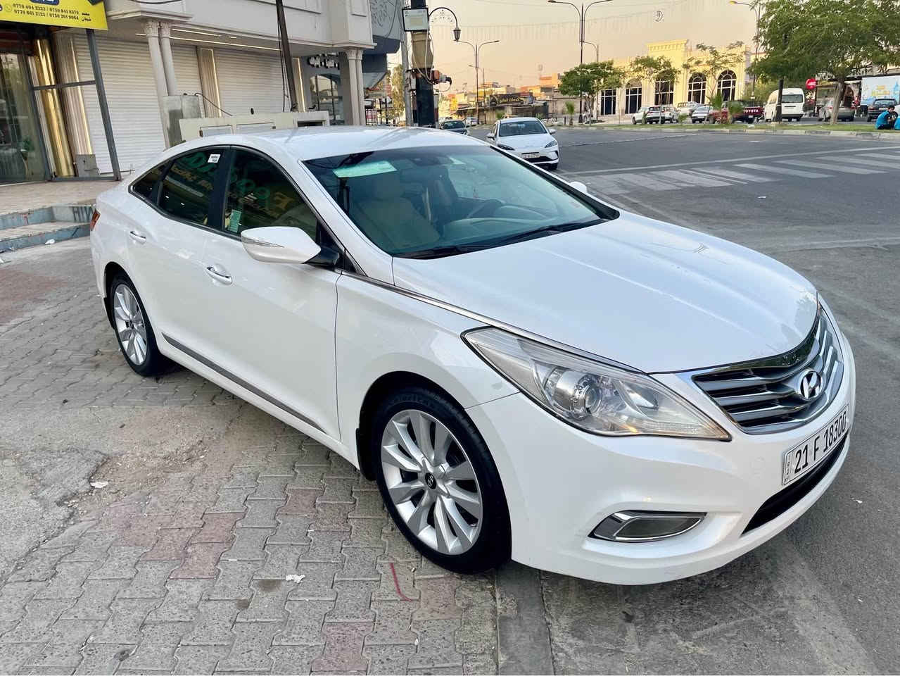 ازيرا موديل ٢٠١٥كلين بنسبت سياره نوص مواصفات موحرك 6Vماشي 150كلمتر ماشي حقيقي كير محركً شرط بس محرك قباخ مفتوح به س شرط فحص بتاقه بزين موجود سنويه اربعه شهر خلصان تحويل ثاني يوم بنسبط كوليش جديد بل باكيت سعر
١٢٥$مجال قليل بي 
***********واتسب 
*********** كركوك, العراق
