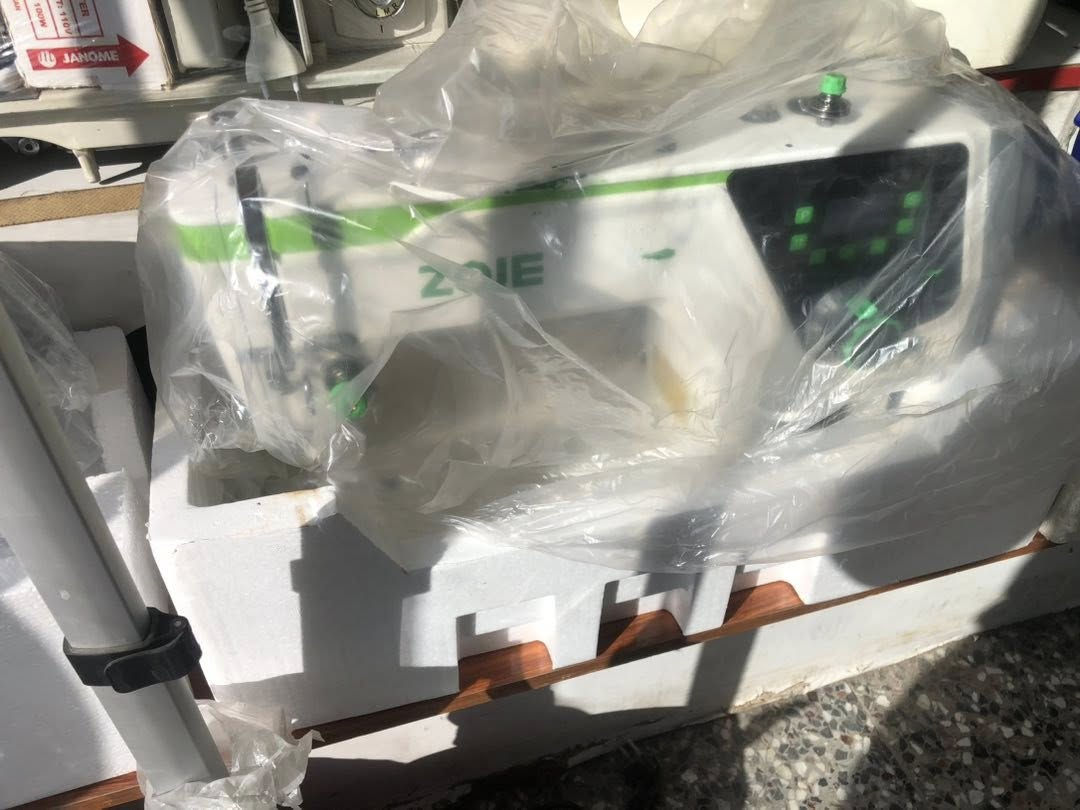 متوفر كافه انواع المكائن الصناعيه والمنزليه  يوجد توصيل لكافه محافضات العراق للتواصل خاص او واتساب***********
