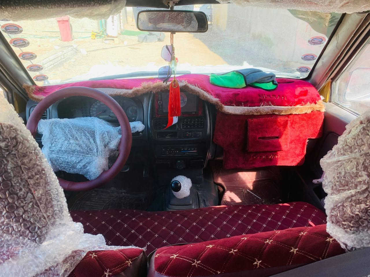 تحيه طيبه اخواني الاعزاء للبيع فقط بدون مراوس نيسان بيكم شبوط 2003(مزاد وزارة الداخلية) بيه كتاب مزاد وكاله بسم المشتري
السيارة بدون اي حادث فقط صبغ مصبوغه لان جانت بيه كتابات وصبغ فول كشره كلش حلو بدون اي خياس 
السياره كير ومكينه وحداديه  وغرفه وتخم تاير غرفه كله جدد
دوشمه شاشه كله جديد السيارة مابيها كل نقص جاهزه 
65 مكاني نجف الاشرف 
 رقم الهاتف/‏‪0786 688 3771‬‏
