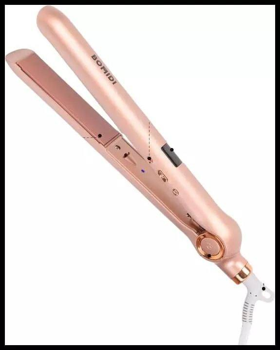 مكواة فرد الشعر الأيونية ثنائية الاتجاه من باناسونيك EH-HV31 بلون ساكورا الوردي.
تتميز بألواح عائمة مرنة مطلية بالسيراميك لتوزيع الحرارة بالتساوي.
توفر المعالجة بالأيونات لشعر ناعم ولامع.
تحتوي على 6 إعدادات لدرجة الحرارة تتراوح بين 130 و 210 درجة مئوية.
قابلة للحمل ومناسبة للسفر بفضل حجمها الصغير.
تتضمن ميزة الضبط التلقائي للجهد الكهربائي.
السعر 20


**إذا كنت صاحب هذا الإعلان وتريد حذفه لأي سبب، رجاءا أرسل رسالة إلى الدعم الفني**