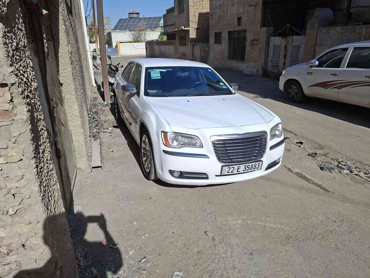 السلام عليكم ورحمة الله وبركاته
كرايسلر اوباما ٢٠١٢ أمريكي كلين بدون حادث فقط بارد شي قليل جدا السونار واضح كلشي
خمس موصفات 
السنويه ٢٠٢٨ بسمي 
جاهزه مانقصها شي محرك كير صدر أمامي خلفي 
السياره استخدام شخصي مامشتغله ع اي خط 
ماشيه ١٤١ ميل
#السعر١٨٠ بيه مجال قليل
بغداد ساحت عدن او العامريه 
***********
