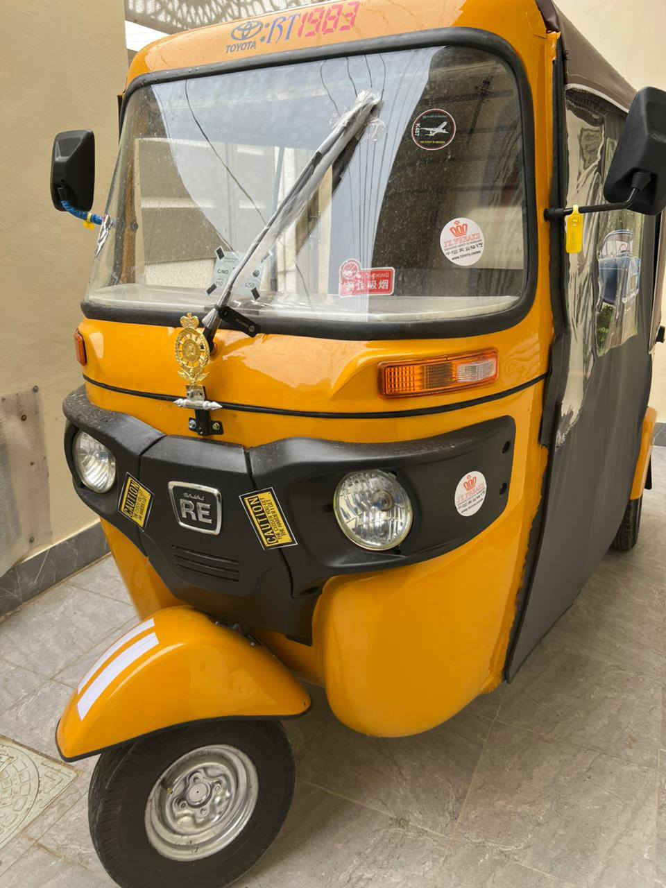 سلام عليكم تكتك رقم كربلاء موديل 2019شهر12طالعه بل 20تكتك جديده مصبوغه عام جماليه  اوله تخم تاير جادر دوشمه ومسجل كله جديد السعر 5700وبيه مجال بسيط المكان كربلاء رقم الهاتف ***********
