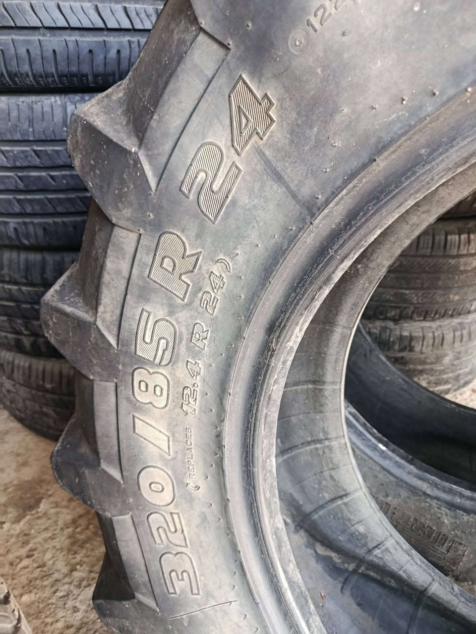 السلام عليكم ورحمه الله وبركاته تايرات بيرلي ايطالي مال حاويه حجم ٣٨ خلفي و٢٤ امامي مجمع سيد يقين ديوانية


**إذا كنت صاحب هذا الإعلان وتريد حذفه لأي سبب، رجاءا أرسل رسالة إلى الدعم الفني**