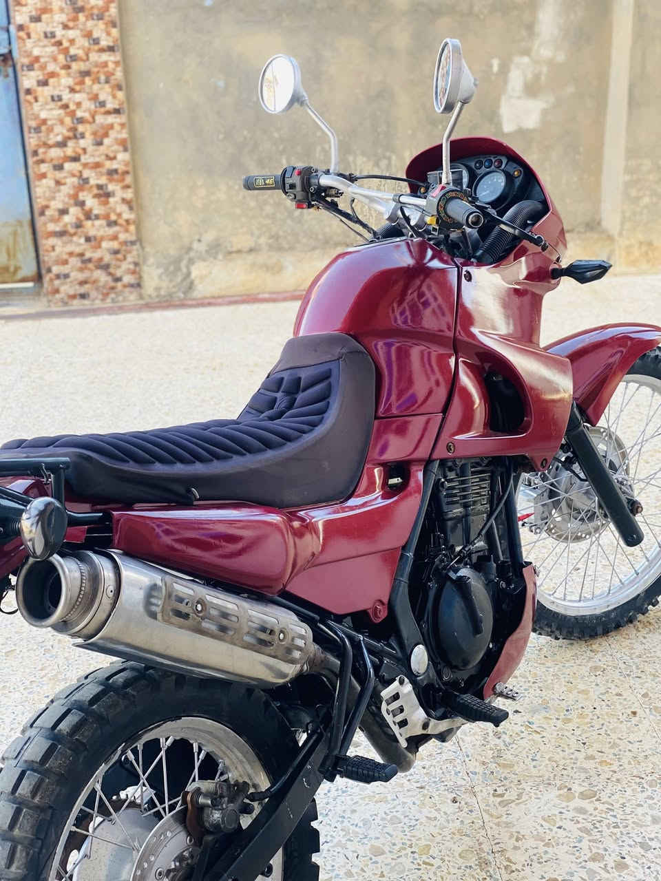 قفاز كاوسكي 250cc للبيع اوً مراوس بسيبي فورً مكفوله السعر 1200 مليون وميتين  المكان لأنبار القائم


**إذا كنت صاحب هذا الإعلان وتريد حذفه لأي سبب، رجاءا أرسل رسالة إلى الدعم الفني**