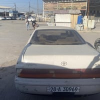 تيوتا كراون بطه موديل 92سياره مكفوله كير ومكينه حدياديه وسط مكينه 2500...