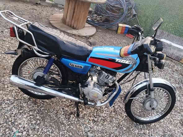 تايكر موديل 21, أوراق اصولي كوت كمرك مدفوع ومنفيس أيضاً محرك مامفتوح كهربائيات شغاله السعر 500 وبيه مجال بسيط جماعت ال 400 لاتدخل ولا اتعب نفسك العنوان واسط قضاء العزيزيه ***********
