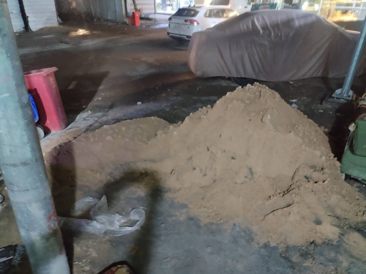 عندي رمل زايد. تقريبا كيله او اقل منو محتاجه ياخذه بلاش بلديات شارع التراث


**إذا كنت صاحب هذا الإعلان وتريد حذفه لأي سبب، رجاءا أرسل رسالة إلى الدعم الفني**