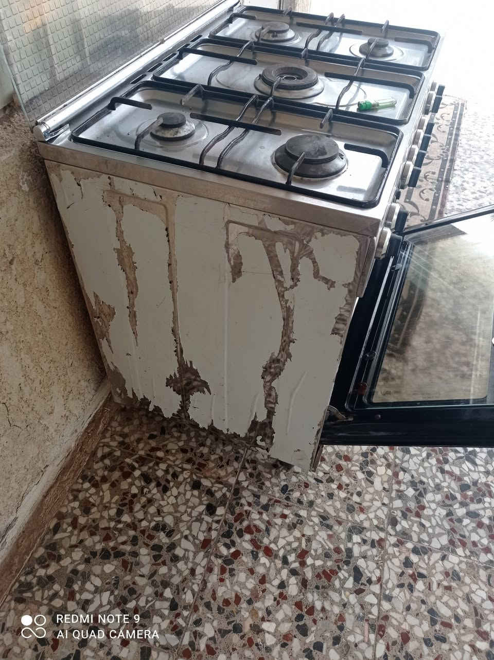 طباخ فريش مصري سعره 200 العنوان صياحيه مقابل كوين بارك بابل وتساب مفتوح ***********
